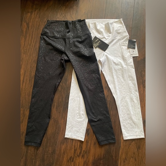 90 Degree By Reflex Pants - Black and White  Patterned  Leggings bundle